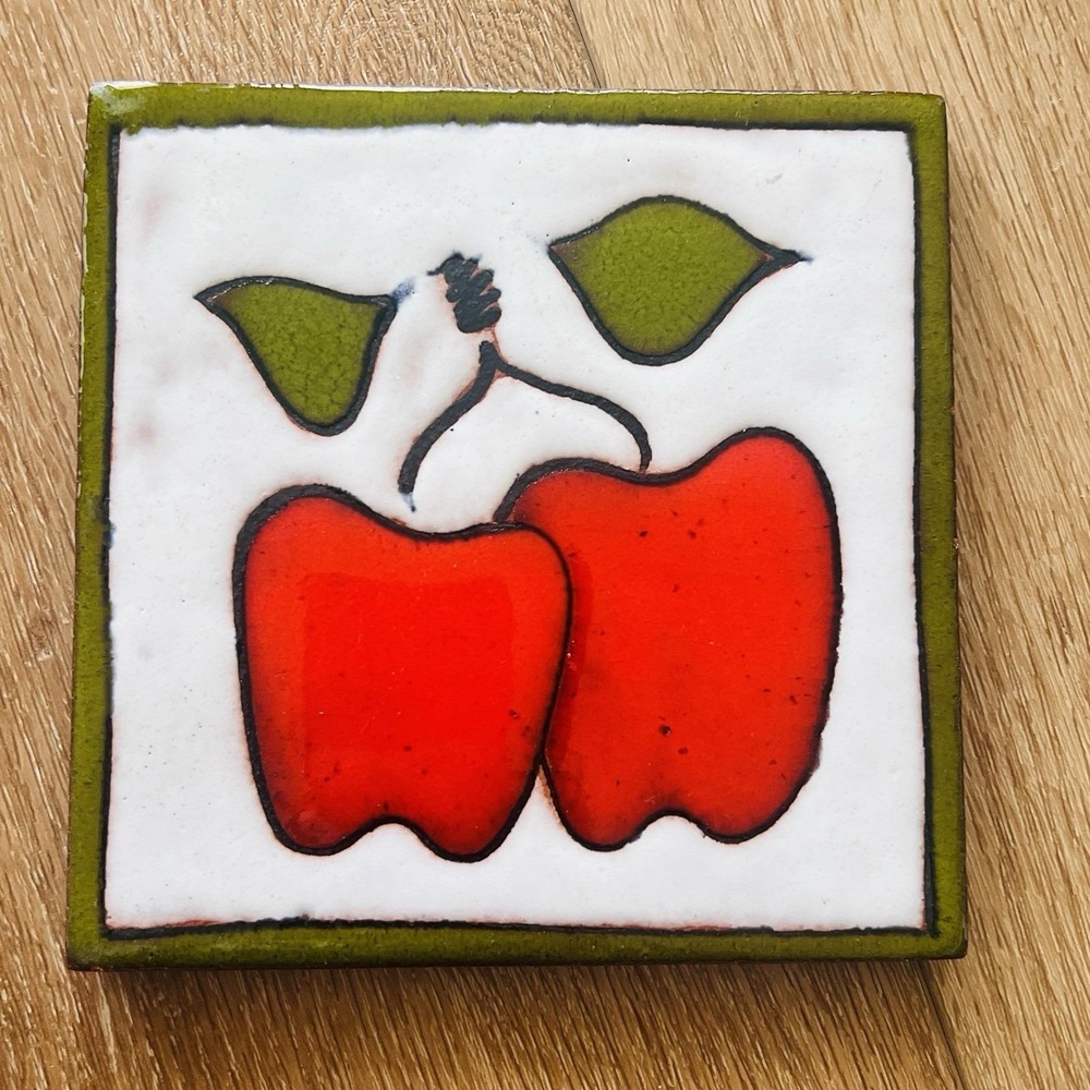 Vintage Ceramic Art Pottery Glazed Trivet Tile Apples 6x6 MCM Retro Fruit